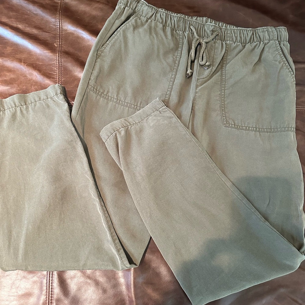 Lucky Brand Women's Olive casual pants